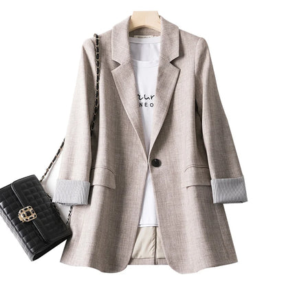 Women's Relaxed Fit Long Sleeve Blazer