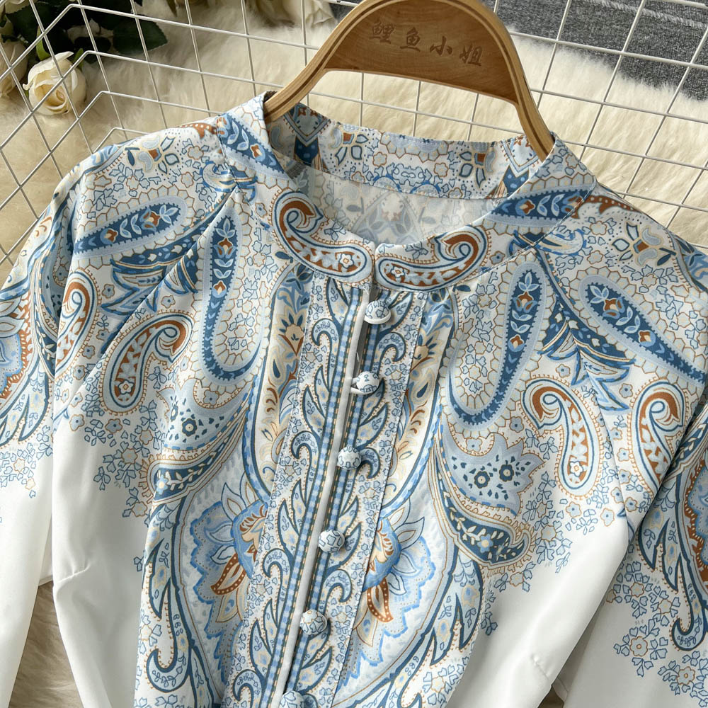 Floral A-Line Dress Featuring a Cinched Waist Detail